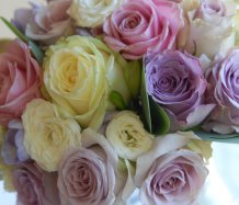 Pastelové růže svatební kytice
