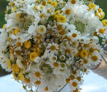 Luční svatební kytice