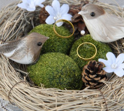 Ptáčci v hnízdě - dekorace na snubní prsteny