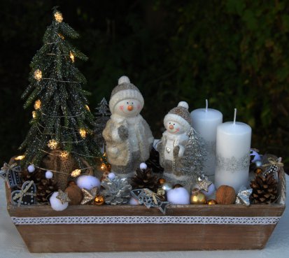 Luxusní vánoční dekorace se sněhuláčky
