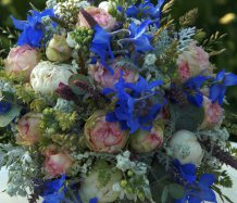 Svatební kytice do modra