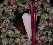 Luxusní věnec ze sušených květin s eukalyptem