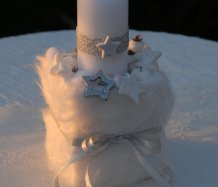 Vánoční svícen v bílém kožíšku