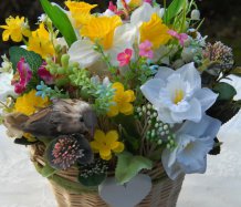 Košík s květinami
