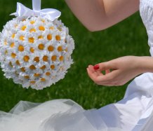 Kopretinová nevšední svatební kytice
