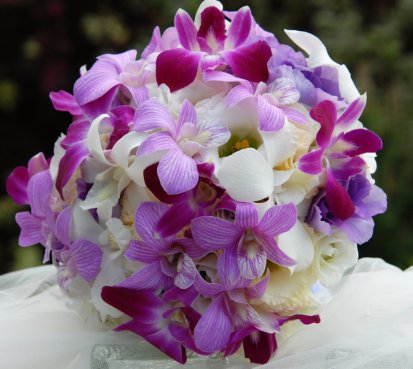 Svatební kytice s orchidejemi