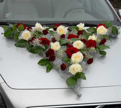 Autocorso - výzdoba svatebního auta