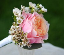 Lososová svatební kytice