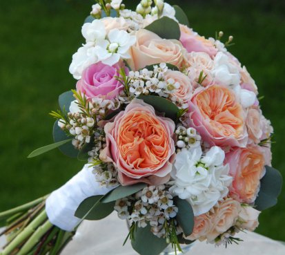 Lososová svatební kytice