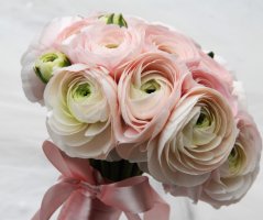 Romantická jarní svatba