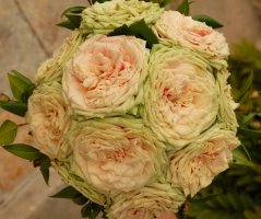 Svatební kytice - kulatá noblesní