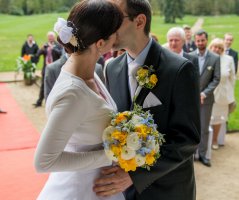 Na zámku ve Slatiňanech