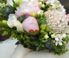 Bledě růžová svatba