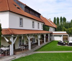 V penzionu "V polích"