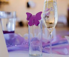 Svatba ve fialových tonech