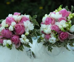 Letní luční svatba