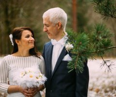 Zimní vánoční svatba