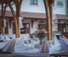 Svatba v Babiččině zahradě