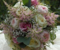 Letní a svěží svatba