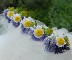 Luční svatba v zahradě