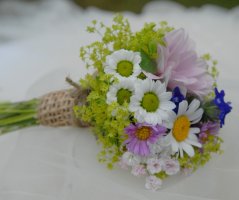 Luční kytice a svatba na Šumavě