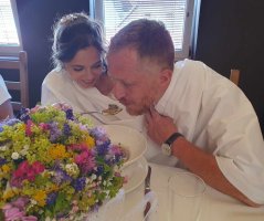 Luční svatba v zahradě