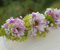 Luční kytice a svatba na Šumavě